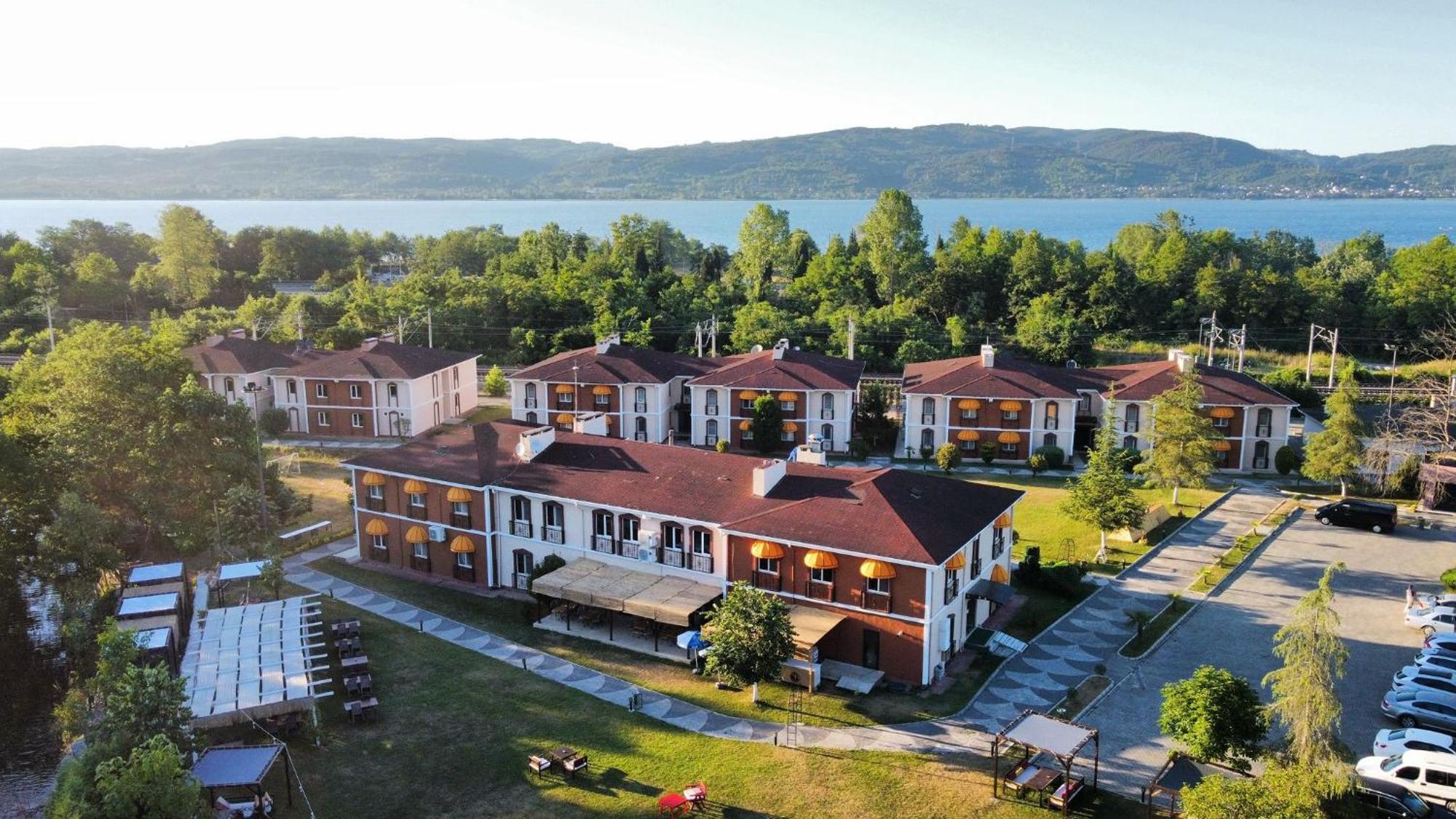 Sapanca Resort Hotel Sakarya  Esterno foto